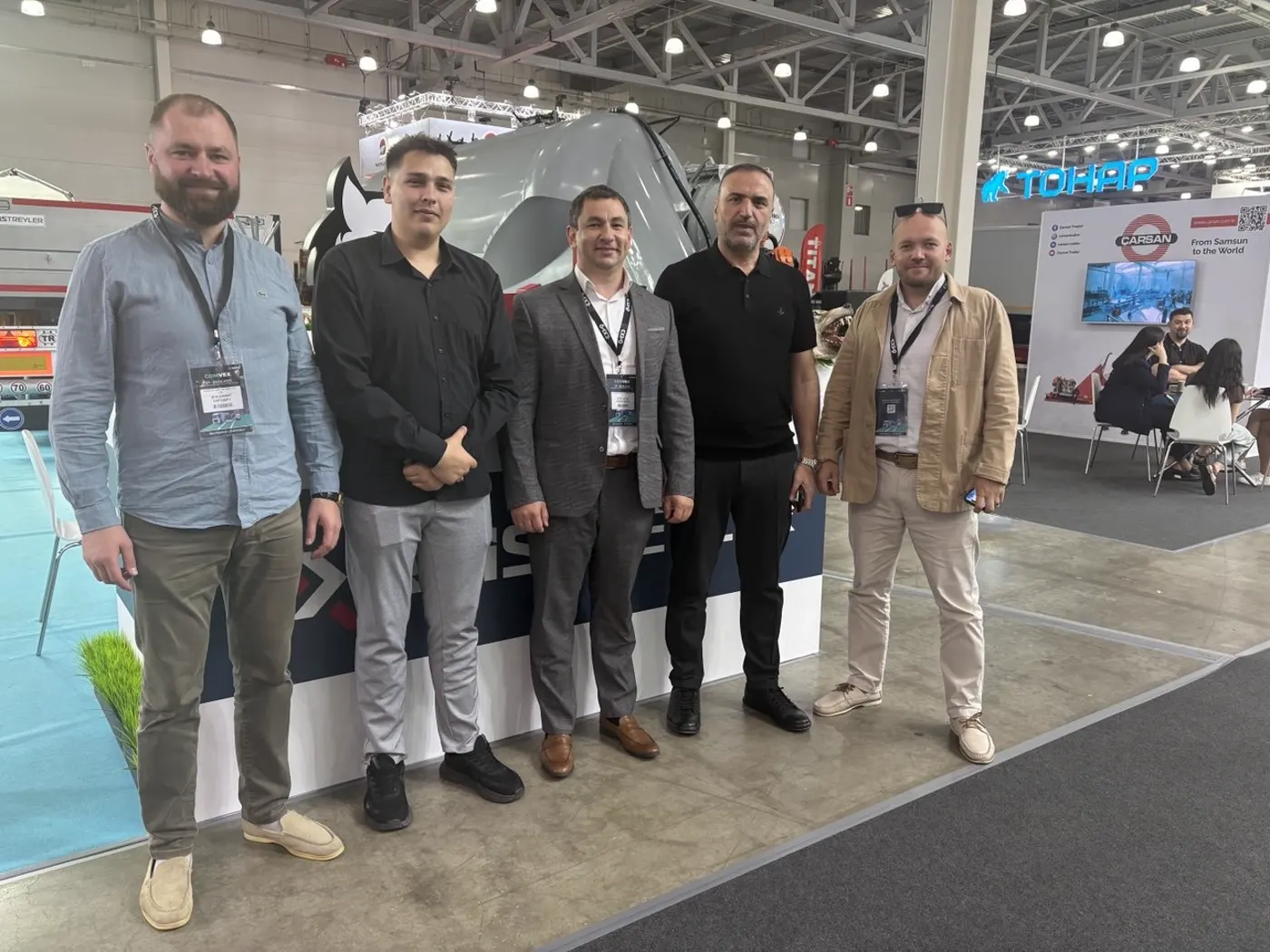 Команда GuteWolf и турецкие партнёры на COMVEX-2025